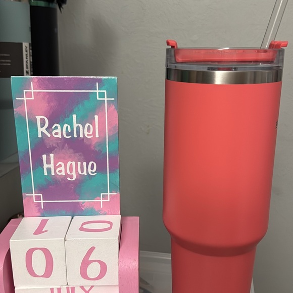 Stanley EUC OG CORAL 40 Oz Tumbler - Picture 5 of 8